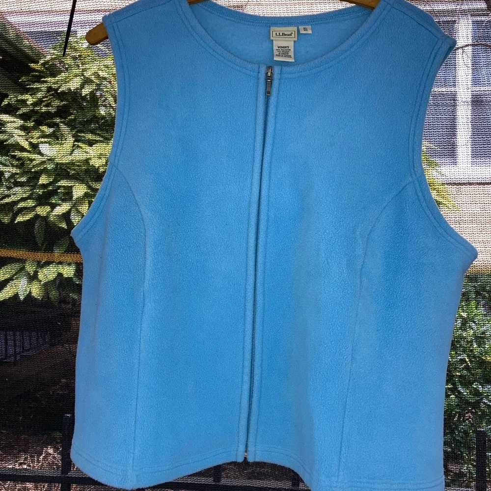 Baby blue Sleeveless vest L.L.Bean XL
